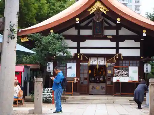 三輪神社の本殿・本堂