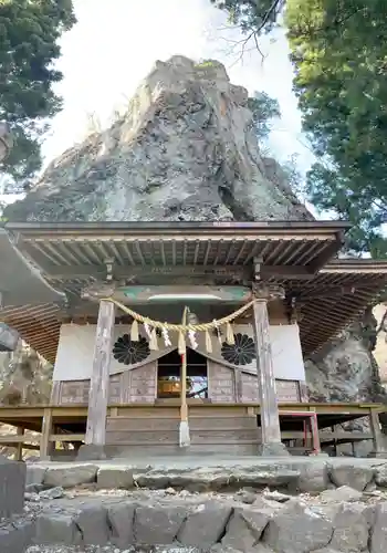 中之嶽神社の本殿