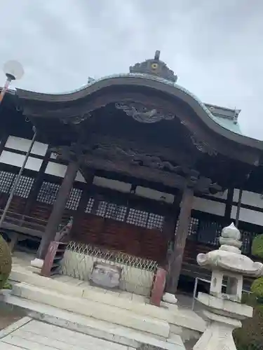 法静寺の本殿・本堂