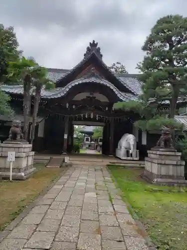 観音寺（世田谷山観音寺）の山門・神門