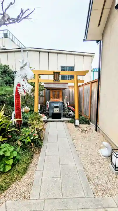 蛇窪神社の末社・摂社