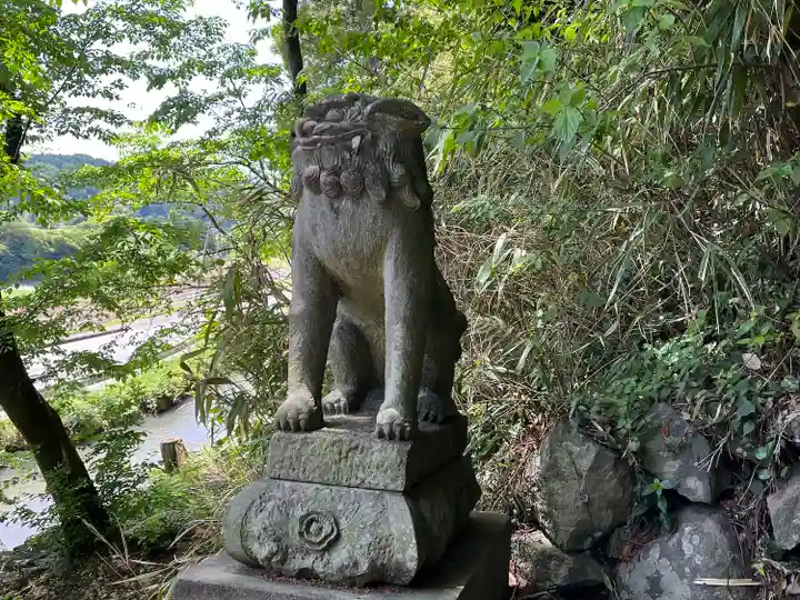 瀬田神宮の狛犬