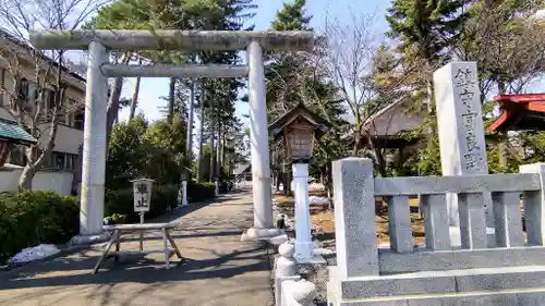 富良野神社の鳥居