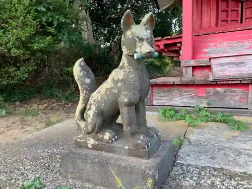 稲荷神社の狛犬