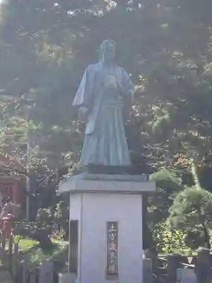 高幡不動尊 金剛寺の像