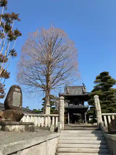 円通寺の山門・神門