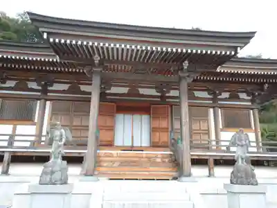 湘南寺の本殿・本堂
