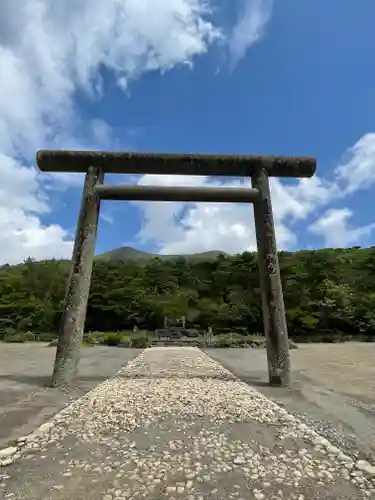 霧島神宮の鳥居