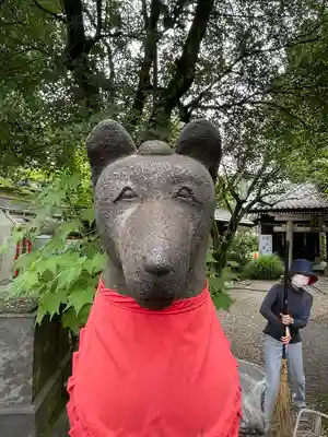 三囲神社の狛犬