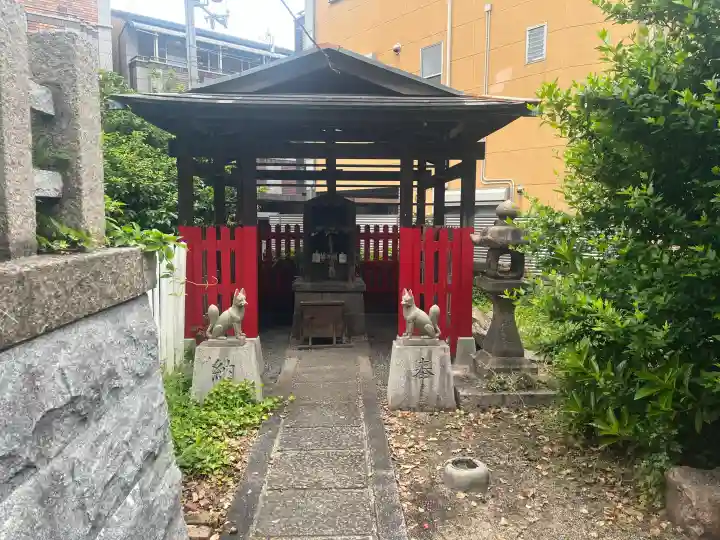 月洲神社の{uncategorized: "未分類", other: "その他", undefined: "問題あり", building: "その他建物", grave: "お墓", sacred_gate: "鳥居", guardian: "狛犬", statue: "像", buddha: "仏像", history: "歴史", nature: "自然", garden: "庭園", animal: "動物", pagoda: "塔", temizu: "手水舎", mountain_gate: "山門・神門", sanctuary: "本殿・本堂", subordinate: "末社・摂社", art: "芸術", scenery: "景色", jizo: "地蔵", ema: "絵馬", goshuin: "御朱印", omikuji: "おみくじ", items: "授与品その他", amulet: "お守り", goshuincho: "御朱印帳", eats: "食事", festival: "お祭り", votive_dance: "神楽", shichigosan: "七五三参", wedding: "結婚式", experience: "体験その他", initially: "初詣", around: "周辺", anti_infection: "感染症対策"}