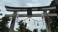 三大神社の{uncategorized: "未分類", other: "その他", undefined: "問題あり", building: "その他建物", grave: "お墓", sacred_gate: "鳥居", guardian: "狛犬", statue: "像", buddha: "仏像", history: "歴史", nature: "自然", garden: "庭園", animal: "動物", pagoda: "塔", temizu: "手水舎", mountain_gate: "山門・神門", sanctuary: "本殿・本堂", subordinate: "末社・摂社", art: "芸術", scenery: "景色", jizo: "地蔵", ema: "絵馬", goshuin: "御朱印", omikuji: "おみくじ", items: "授与品その他", amulet: "お守り", goshuincho: "御朱印帳", eats: "食事", festival: "お祭り", votive_dance: "神楽", shichigosan: "七五三参", wedding: "結婚式", experience: "体験その他", initially: "初詣", around: "周辺", anti_infection: "感染症対策"}