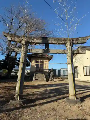 龍宮神社の{uncategorized: "未分類", other: "その他", undefined: "問題あり", building: "その他建物", grave: "お墓", sacred_gate: "鳥居", guardian: "狛犬", statue: "像", buddha: "仏像", history: "歴史", nature: "自然", garden: "庭園", animal: "動物", pagoda: "塔", temizu: "手水舎", mountain_gate: "山門・神門", sanctuary: "本殿・本堂", subordinate: "末社・摂社", art: "芸術", scenery: "景色", jizo: "地蔵", ema: "絵馬", goshuin: "御朱印", omikuji: "おみくじ", items: "授与品その他", amulet: "お守り", goshuincho: "御朱印帳", eats: "食事", festival: "お祭り", votive_dance: "神楽", shichigosan: "七五三参", wedding: "結婚式", experience: "体験その他", initially: "初詣", around: "周辺", anti_infection: "感染症対策"}