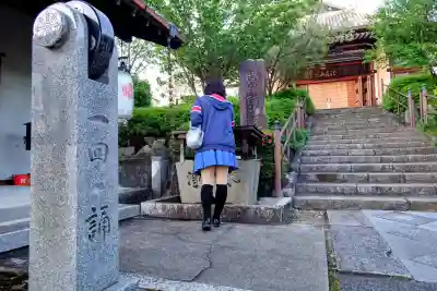 桜誓願寺の{uncategorized: "未分類", other: "その他", undefined: "問題あり", building: "その他建物", grave: "お墓", sacred_gate: "鳥居", guardian: "狛犬", statue: "像", buddha: "仏像", history: "歴史", nature: "自然", garden: "庭園", animal: "動物", pagoda: "塔", temizu: "手水舎", mountain_gate: "山門・神門", sanctuary: "本殿・本堂", subordinate: "末社・摂社", art: "芸術", scenery: "景色", jizo: "地蔵", ema: "絵馬", goshuin: "御朱印", omikuji: "おみくじ", items: "授与品その他", amulet: "お守り", goshuincho: "御朱印帳", eats: "食事", festival: "お祭り", votive_dance: "神楽", shichigosan: "七五三参", wedding: "結婚式", experience: "体験その他", initially: "初詣", around: "周辺", anti_infection: "感染症対策"}