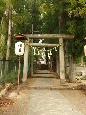 東山白山神社の鳥居