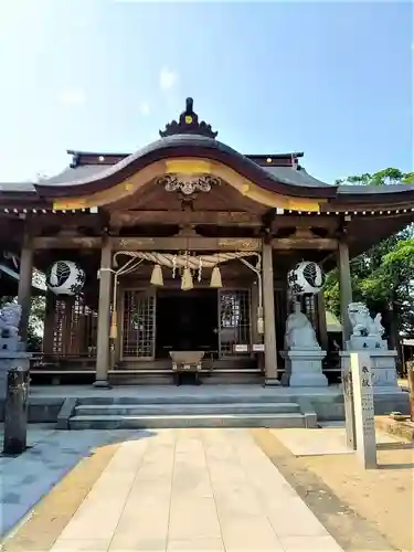 新北神社の本殿