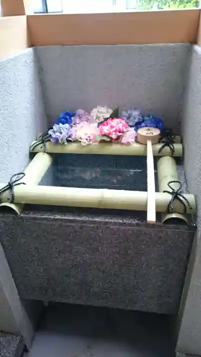 十番稲荷神社の手水舎