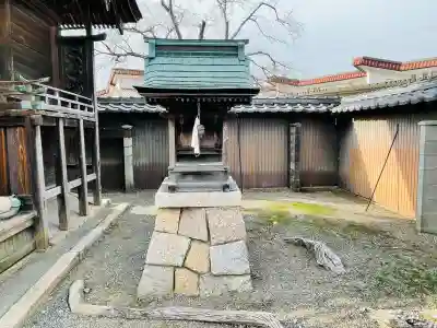 八坂神社の{uncategorized: "未分類", other: "その他", undefined: "問題あり", building: "その他建物", grave: "お墓", sacred_gate: "鳥居", guardian: "狛犬", statue: "像", buddha: "仏像", history: "歴史", nature: "自然", garden: "庭園", animal: "動物", pagoda: "塔", temizu: "手水舎", mountain_gate: "山門・神門", sanctuary: "本殿・本堂", subordinate: "末社・摂社", art: "芸術", scenery: "景色", jizo: "地蔵", ema: "絵馬", goshuin: "御朱印", omikuji: "おみくじ", items: "授与品その他", amulet: "お守り", goshuincho: "御朱印帳", eats: "食事", festival: "お祭り", votive_dance: "神楽", shichigosan: "七五三参", wedding: "結婚式", experience: "体験その他", initially: "初詣", around: "周辺", anti_infection: "感染症対策"}