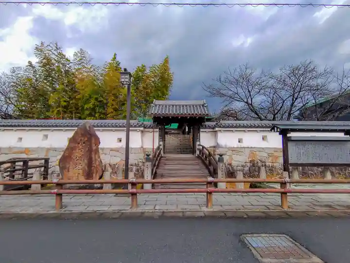 小口神社(城屋敷)の周辺