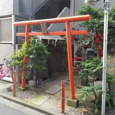 川上稲荷神社の鳥居