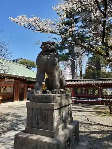 根津神社の狛犬