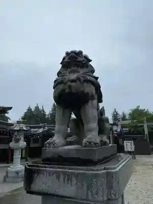 諏訪神社の狛犬