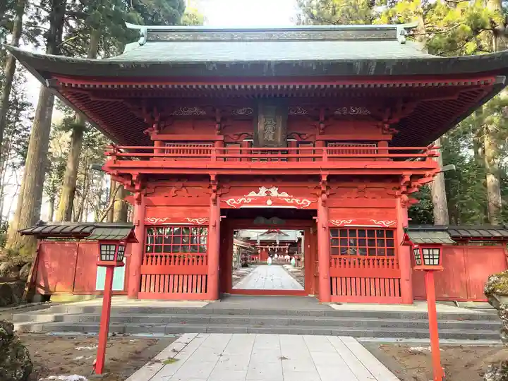 富士山東口本宮 冨士浅間神社の山門・神門