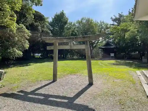 鶴林寺の末社