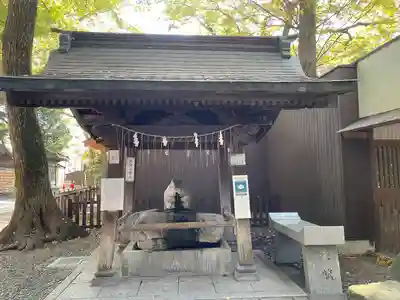 調神社の手水舎