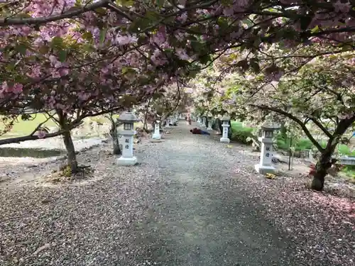 伊香具神社の庭園