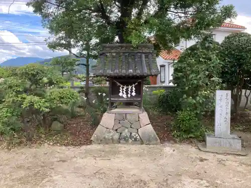 正圓寺の末社