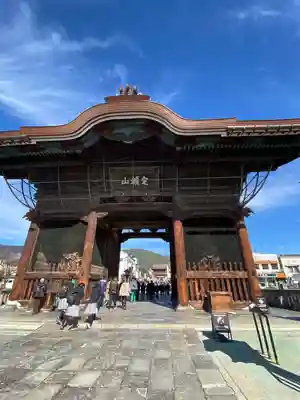 善光寺の山門・神門
