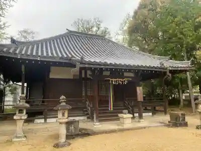 秦楽寺の{uncategorized: "未分類", other: "その他", undefined: "問題あり", building: "その他建物", grave: "お墓", sacred_gate: "鳥居", guardian: "狛犬", statue: "像", buddha: "仏像", history: "歴史", nature: "自然", garden: "庭園", animal: "動物", pagoda: "塔", temizu: "手水舎", mountain_gate: "山門・神門", sanctuary: "本殿・本堂", subordinate: "末社・摂社", art: "芸術", scenery: "景色", jizo: "地蔵", ema: "絵馬", goshuin: "御朱印", omikuji: "おみくじ", items: "授与品その他", amulet: "お守り", goshuincho: "御朱印帳", eats: "食事", festival: "お祭り", votive_dance: "神楽", shichigosan: "七五三参", wedding: "結婚式", experience: "体験その他", initially: "初詣", around: "周辺", anti_infection: "感染症対策"}