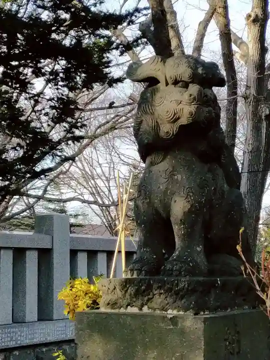 彌彦神社 (伊夜日子神社)の狛犬