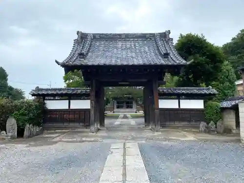 地蔵院の山門