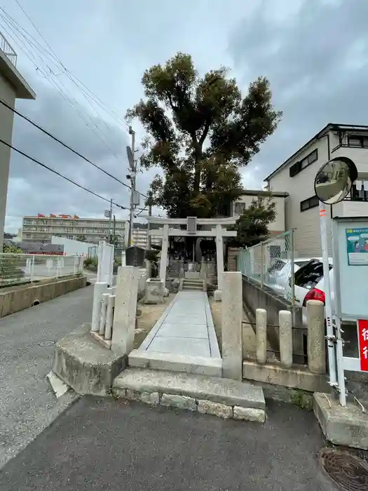 五位ノ池神社の建物その他