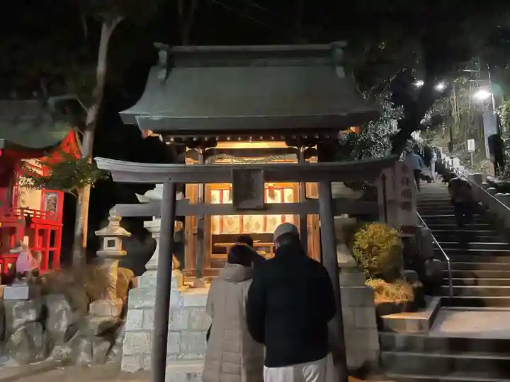 多井畑厄除八幡宮の末社・摂社