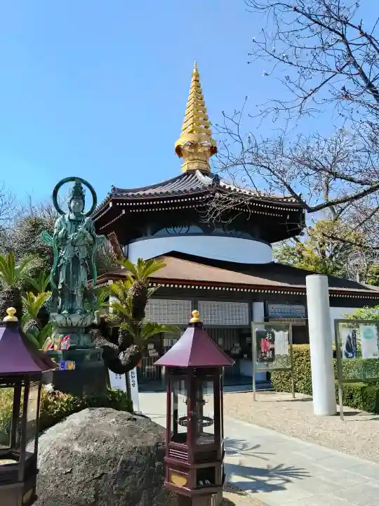一心寺の{uncategorized: "未分類", other: "その他", undefined: "問題あり", building: "その他建物", grave: "お墓", sacred_gate: "鳥居", guardian: "狛犬", statue: "像", buddha: "仏像", history: "歴史", nature: "自然", garden: "庭園", animal: "動物", pagoda: "塔", temizu: "手水舎", mountain_gate: "山門・神門", sanctuary: "本殿・本堂", subordinate: "末社・摂社", art: "芸術", scenery: "景色", jizo: "地蔵", ema: "絵馬", goshuin: "御朱印", omikuji: "おみくじ", items: "授与品その他", amulet: "お守り", goshuincho: "御朱印帳", eats: "食事", festival: "お祭り", votive_dance: "神楽", shichigosan: "七五三参", wedding: "結婚式", experience: "体験その他", initially: "初詣", around: "周辺", anti_infection: "感染症対策"}