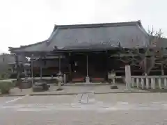 西大寺の本殿