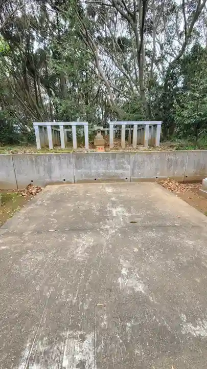 猿田神社の{uncategorized: "未分類", other: "その他", undefined: "問題あり", building: "その他建物", grave: "お墓", sacred_gate: "鳥居", guardian: "狛犬", statue: "像", buddha: "仏像", history: "歴史", nature: "自然", garden: "庭園", animal: "動物", pagoda: "塔", temizu: "手水舎", mountain_gate: "山門・神門", sanctuary: "本殿・本堂", subordinate: "末社・摂社", art: "芸術", scenery: "景色", jizo: "地蔵", ema: "絵馬", goshuin: "御朱印", omikuji: "おみくじ", items: "授与品その他", amulet: "お守り", goshuincho: "御朱印帳", eats: "食事", festival: "お祭り", votive_dance: "神楽", shichigosan: "七五三参", wedding: "結婚式", experience: "体験その他", initially: "初詣", around: "周辺", anti_infection: "感染症対策"}