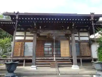 長泉寺の本殿・本堂