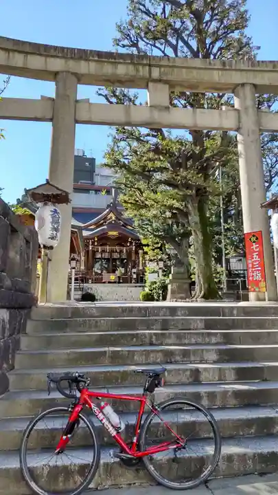 大鳥神社の鳥居