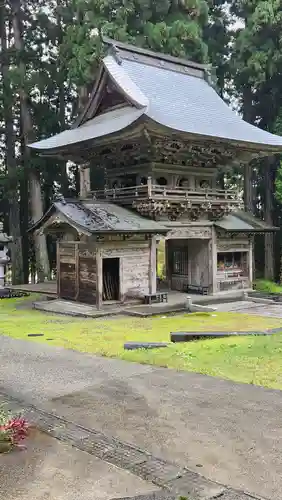 耕雲寺の山門