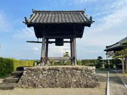 宗福寺の{uncategorized: "未分類", other: "その他", undefined: "問題あり", building: "その他建物", grave: "お墓", sacred_gate: "鳥居", guardian: "狛犬", statue: "像", buddha: "仏像", history: "歴史", nature: "自然", garden: "庭園", animal: "動物", pagoda: "塔", temizu: "手水舎", mountain_gate: "山門・神門", sanctuary: "本殿・本堂", subordinate: "末社・摂社", art: "芸術", scenery: "景色", jizo: "地蔵", ema: "絵馬", goshuin: "御朱印", omikuji: "おみくじ", items: "授与品その他", amulet: "お守り", goshuincho: "御朱印帳", eats: "食事", festival: "お祭り", votive_dance: "神楽", shichigosan: "七五三参", wedding: "結婚式", experience: "体験その他", initially: "初詣", around: "周辺", anti_infection: "感染症対策"}