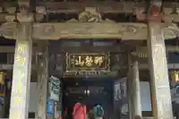 青岸渡寺の本殿・本堂