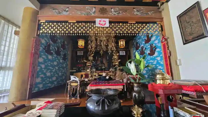 真成院の{uncategorized: "未分類", other: "その他", undefined: "問題あり", building: "その他建物", grave: "お墓", sacred_gate: "鳥居", guardian: "狛犬", statue: "像", buddha: "仏像", history: "歴史", nature: "自然", garden: "庭園", animal: "動物", pagoda: "塔", temizu: "手水舎", mountain_gate: "山門・神門", sanctuary: "本殿・本堂", subordinate: "末社・摂社", art: "芸術", scenery: "景色", jizo: "地蔵", ema: "絵馬", goshuin: "御朱印", omikuji: "おみくじ", items: "授与品その他", amulet: "お守り", goshuincho: "御朱印帳", eats: "食事", festival: "お祭り", votive_dance: "神楽", shichigosan: "七五三参", wedding: "結婚式", experience: "体験その他", initially: "初詣", around: "周辺", anti_infection: "感染症対策"}