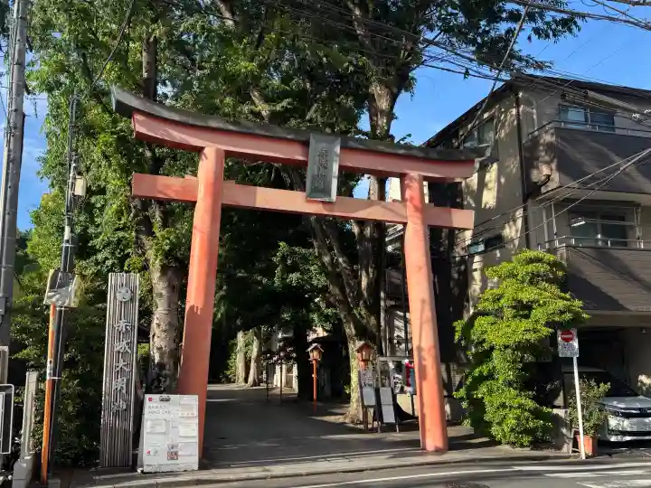 赤城神社の{uncategorized: "未分類", other: "その他", undefined: "問題あり", building: "その他建物", grave: "お墓", sacred_gate: "鳥居", guardian: "狛犬", statue: "像", buddha: "仏像", history: "歴史", nature: "自然", garden: "庭園", animal: "動物", pagoda: "塔", temizu: "手水舎", mountain_gate: "山門・神門", sanctuary: "本殿・本堂", subordinate: "末社・摂社", art: "芸術", scenery: "景色", jizo: "地蔵", ema: "絵馬", goshuin: "御朱印", omikuji: "おみくじ", items: "授与品その他", amulet: "お守り", goshuincho: "御朱印帳", eats: "食事", festival: "お祭り", votive_dance: "神楽", shichigosan: "七五三参", wedding: "結婚式", experience: "体験その他", initially: "初詣", around: "周辺", anti_infection: "感染症対策"}