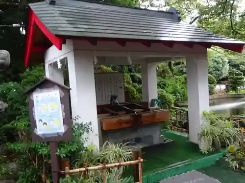 米之宮浅間神社の手水