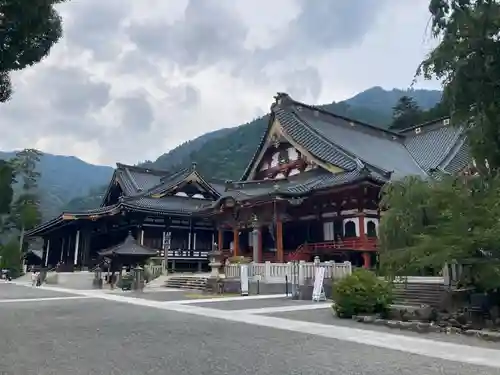 久遠寺(山梨県)