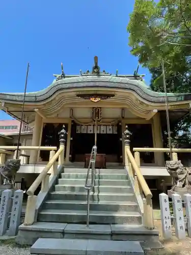 諏訪神社の本殿・本堂