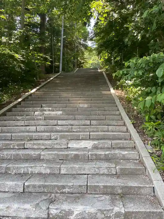 由仁神社(北海道)